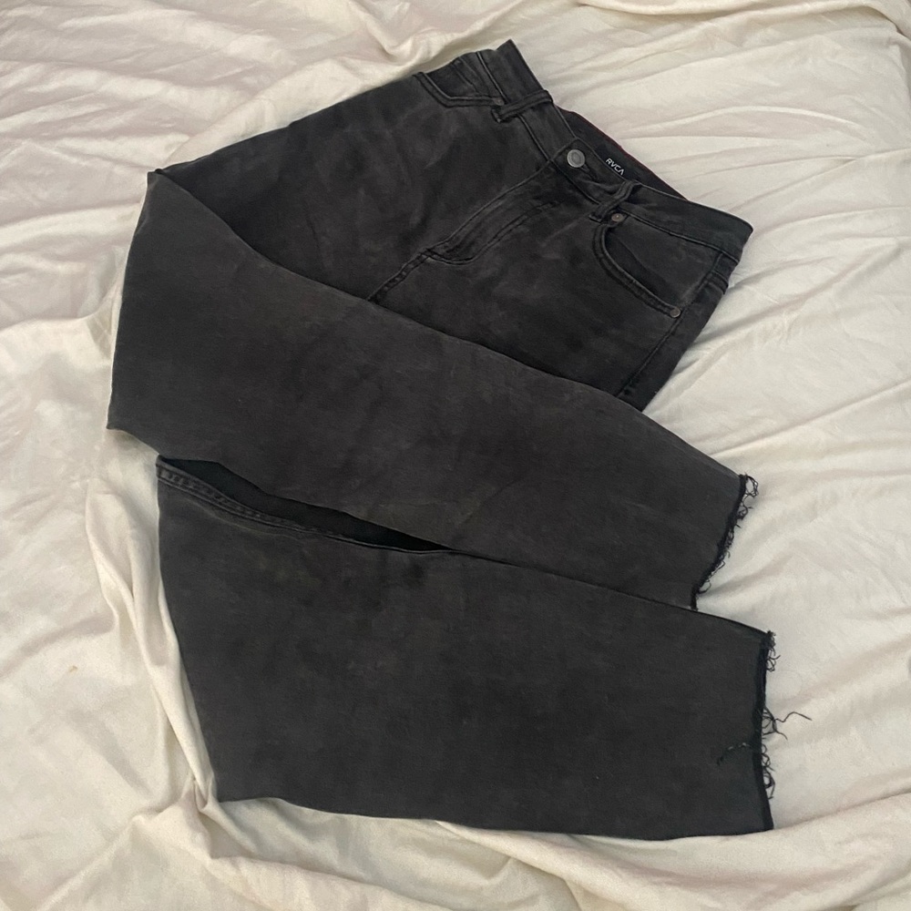 rvca black straight legged jeans